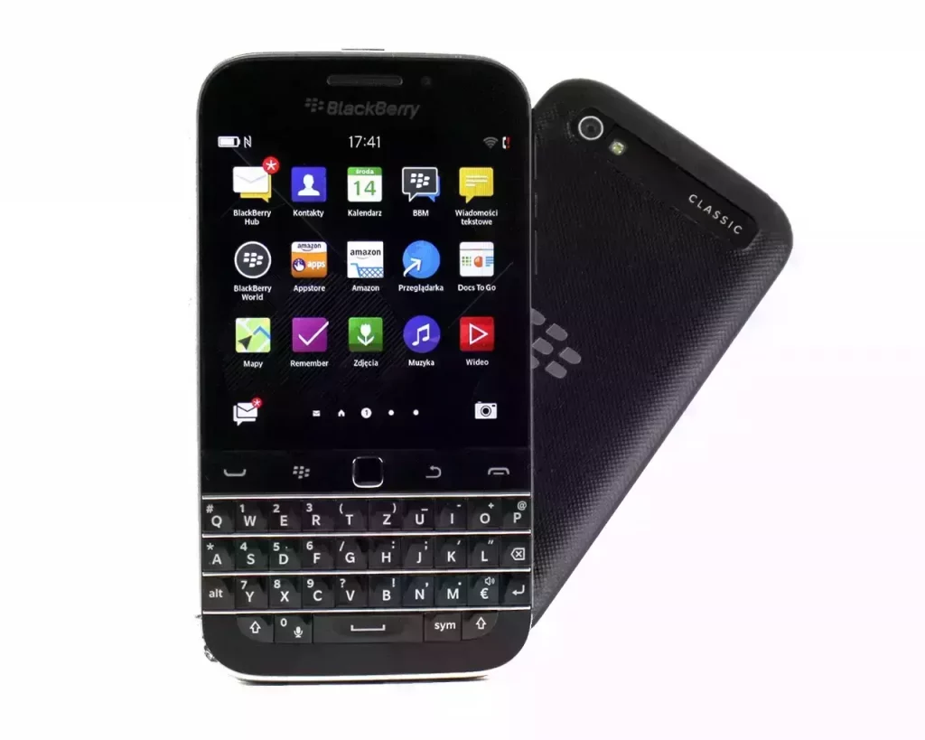 Телефон BlackBerry.